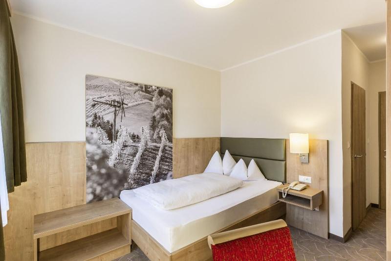 Hotel Restaurant Urdlwirt image