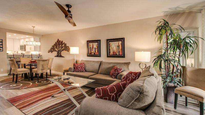 Cozy 2 Bdrm Condo In Heart Of Old Town Scottsdale image