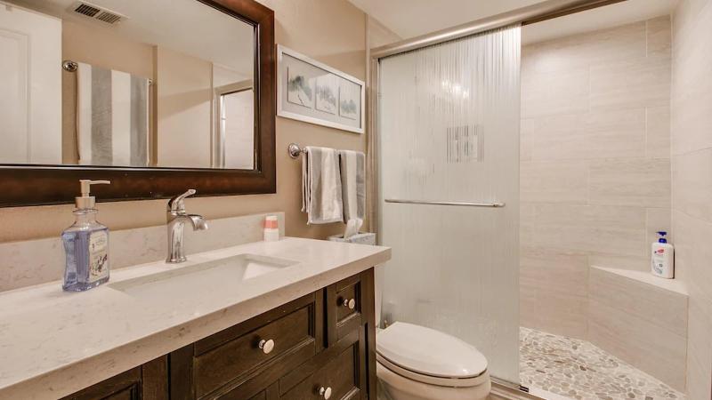 Cozy 2 Bdrm Condo In Heart Of Old Town Scottsdale image