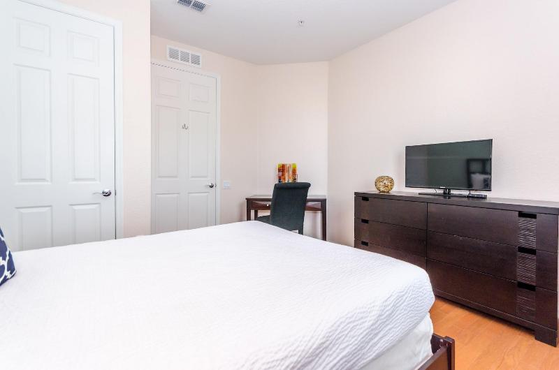 Your Next Orlando Vacation Spot Near Wdw image
