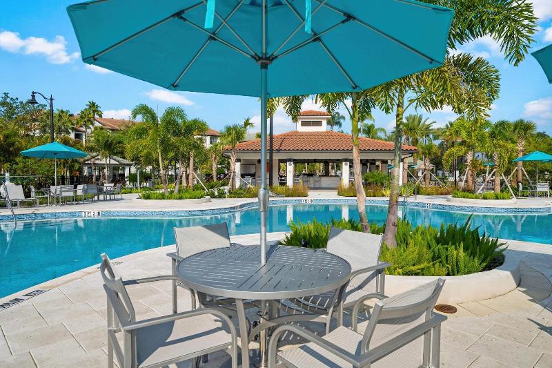 Your Next Orlando Vacation Spot Near Wdw image