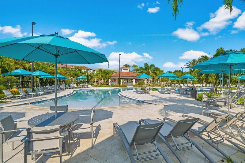Your Next Orlando Vacation Spot Near Wdw image