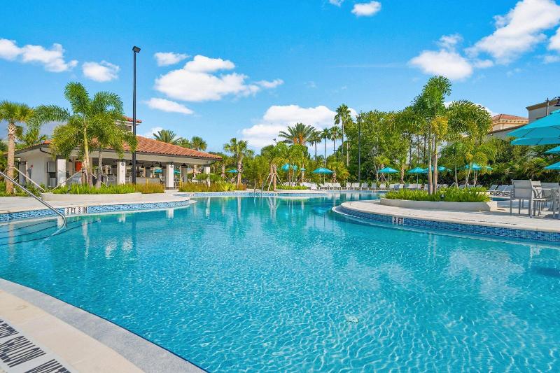 Your Next Orlando Vacation Spot Near Wdw image