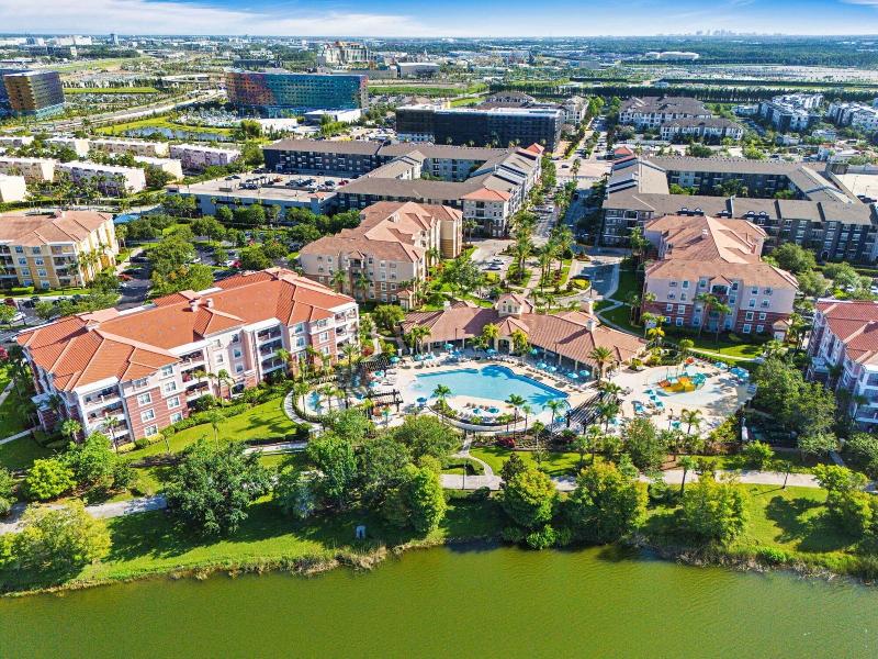 Your Next Orlando Vacation Spot Near Wdw image