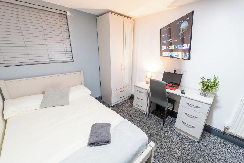 Charming Studio In Birmingham image