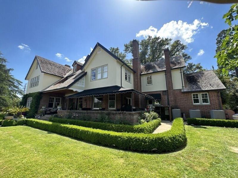 The Inn On Knowles Hill image