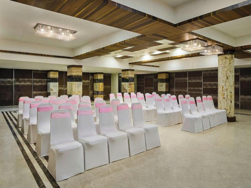 The Fern Residency Ellisbridge Ahmedabad image