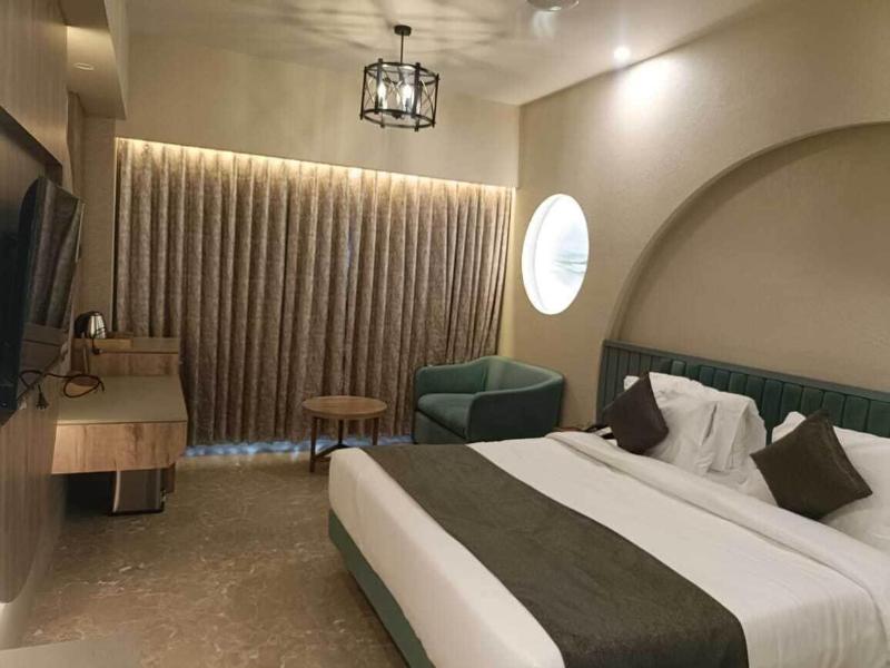 The Fern Residency Ellisbridge Ahmedabad image