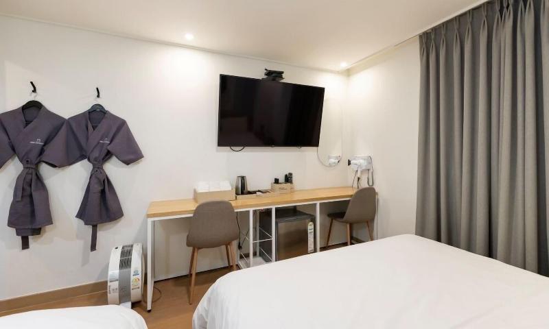 Cheongju Hotel Dictionary image