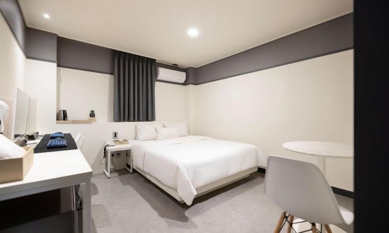 Cheongju Hotel Dictionary image