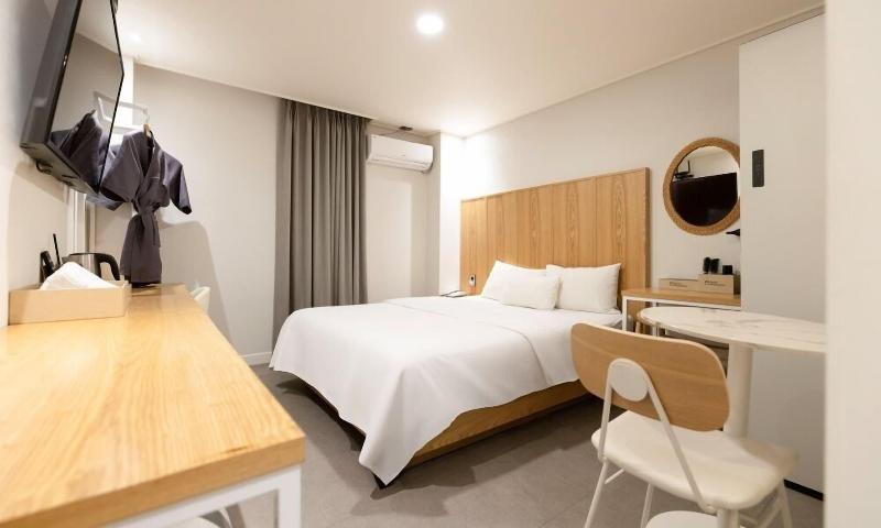 Cheongju Hotel Dictionary image