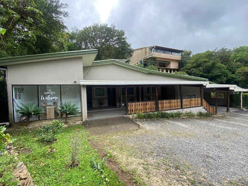 Nata Ra Hotel Monteverde image