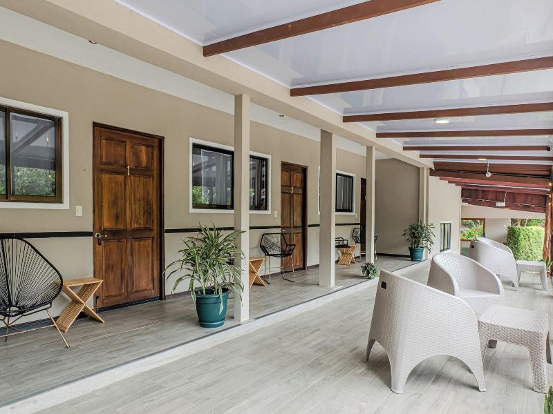 Nata Ra Hotel Monteverde image