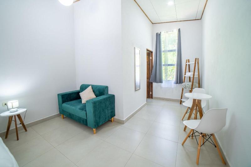 Nata Ra Hotel Monteverde image