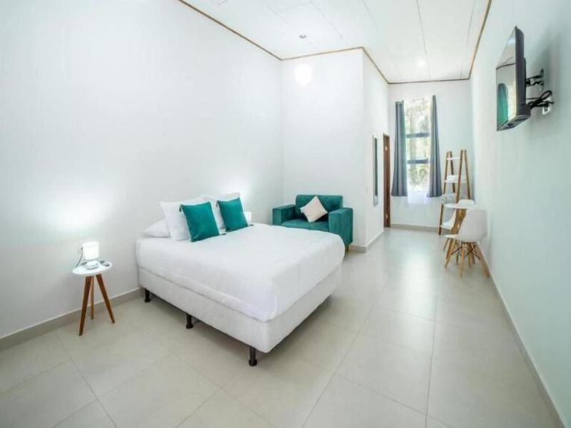 Nata Ra Hotel Monteverde image