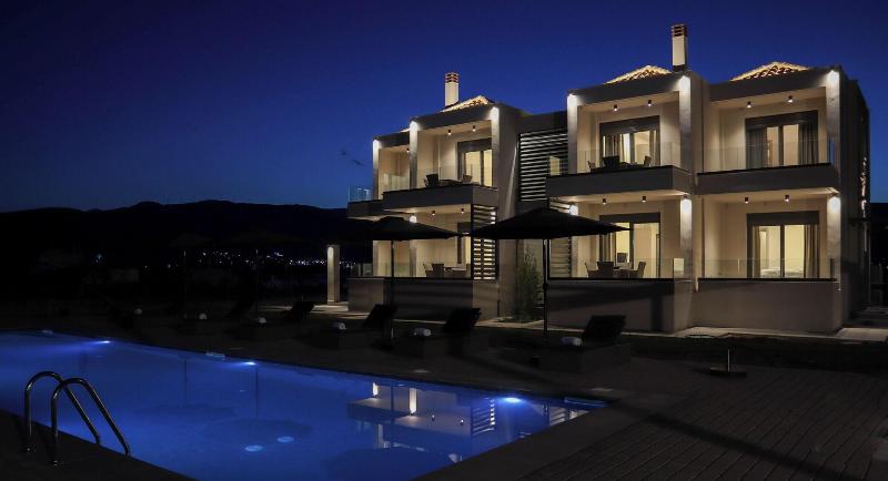 Almyres Luxurious Residences image