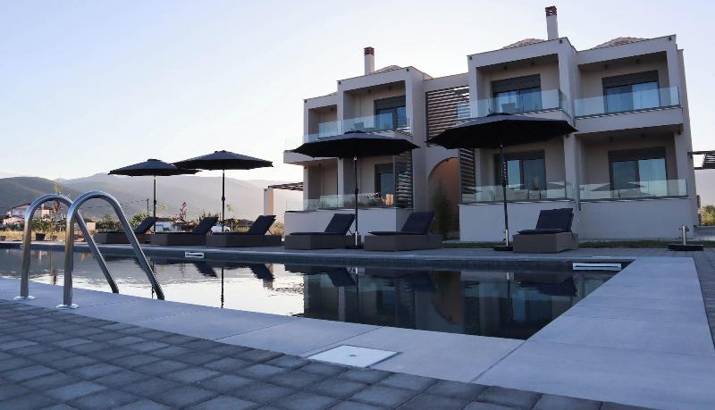 Almyres Luxurious Residences image