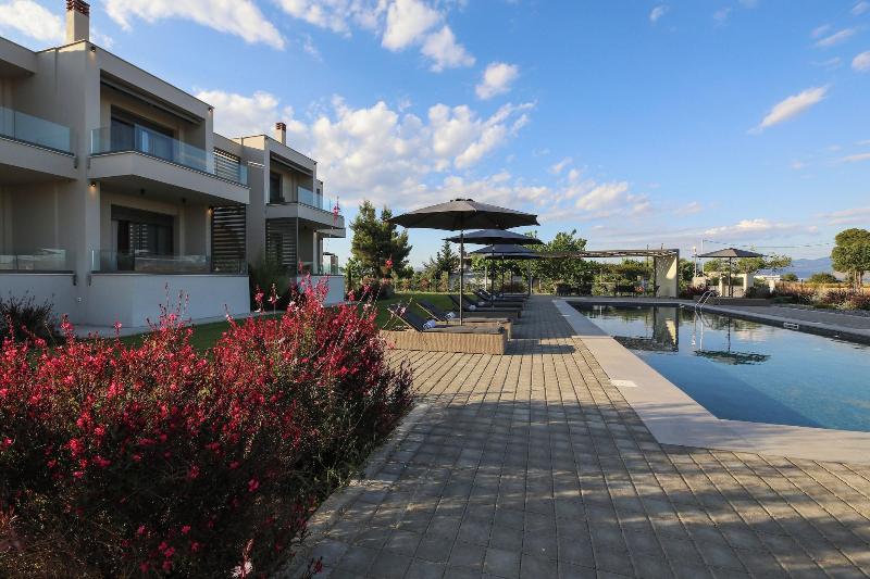 Almyres Luxurious Residences image