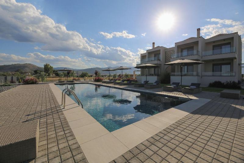 Almyres Luxurious Residences image