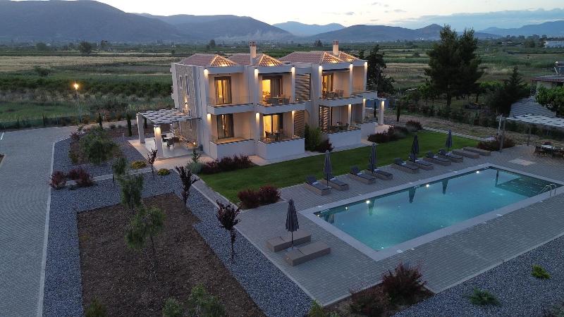 Almyres Luxurious Residences image