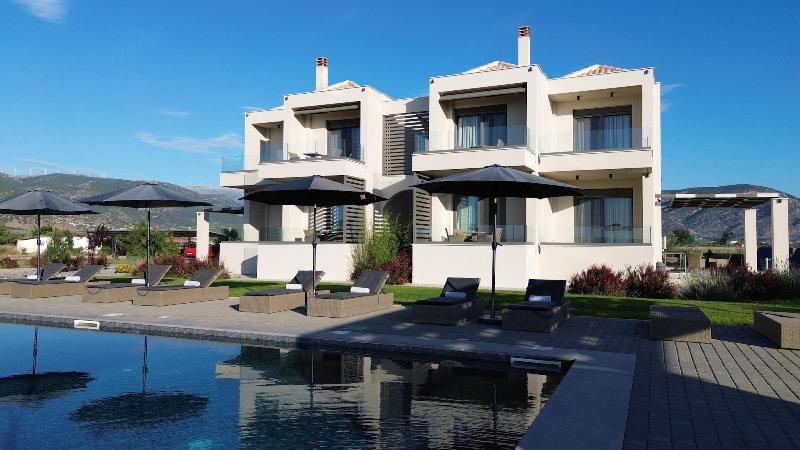 Almyres Luxurious Residences image
