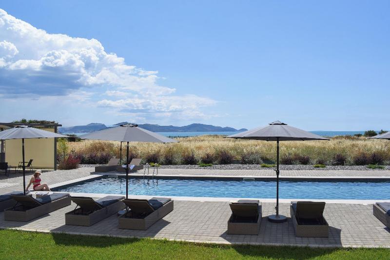 Almyres Luxurious Residences image