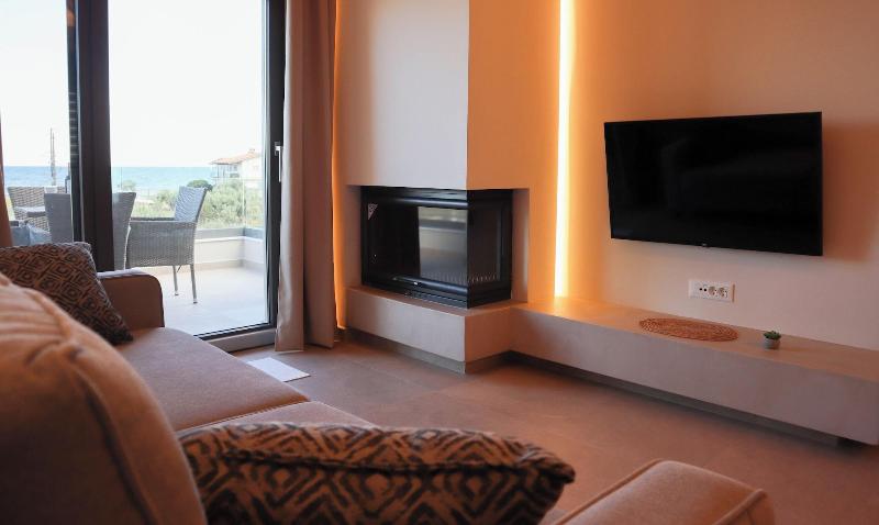 Almyres Luxurious Residences image