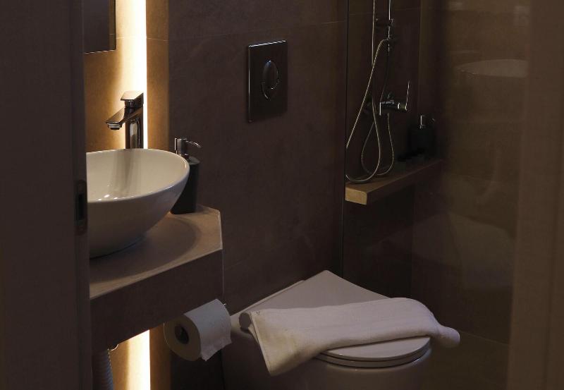 Almyres Luxurious Residences image