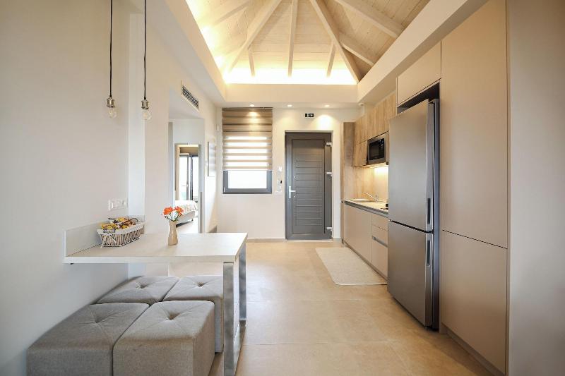 Almyres Luxurious Residences image