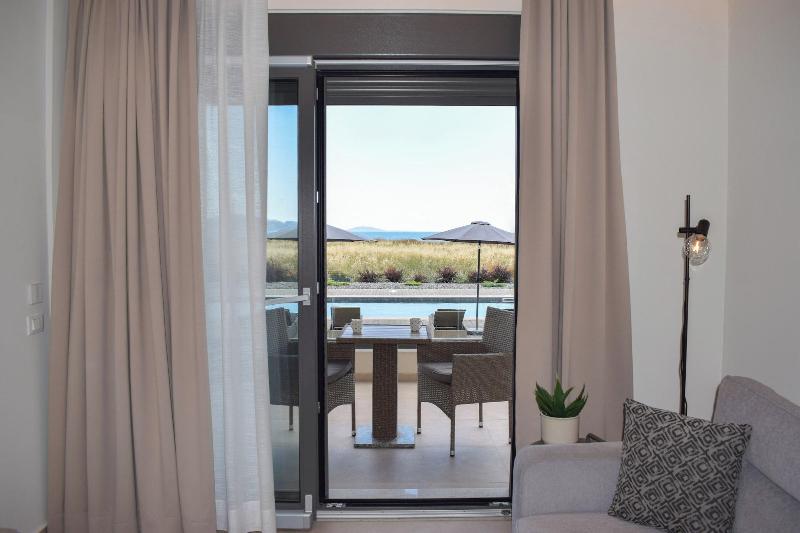 Almyres Luxurious Residences image