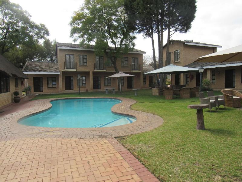 Hoyohoyo Chartwell Lodge image