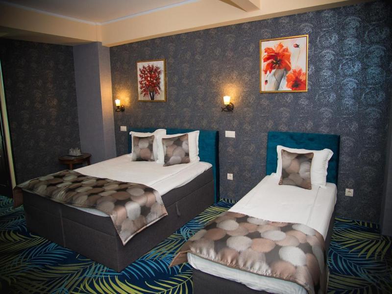 Hotel Stefani image