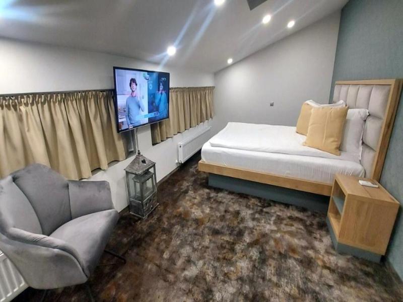 Hotel Stefani image
