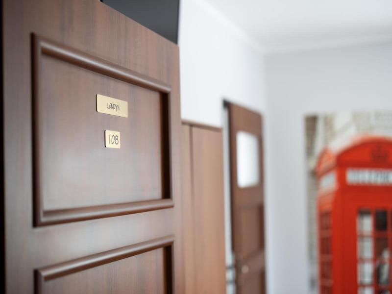 Leo Hostel image
