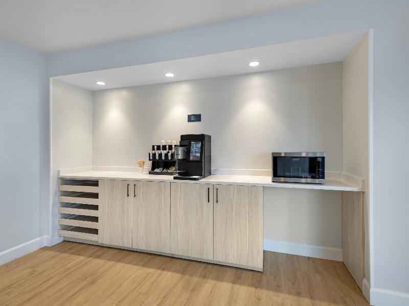 Mainstay Suites Chesapeake - Greenbrier image