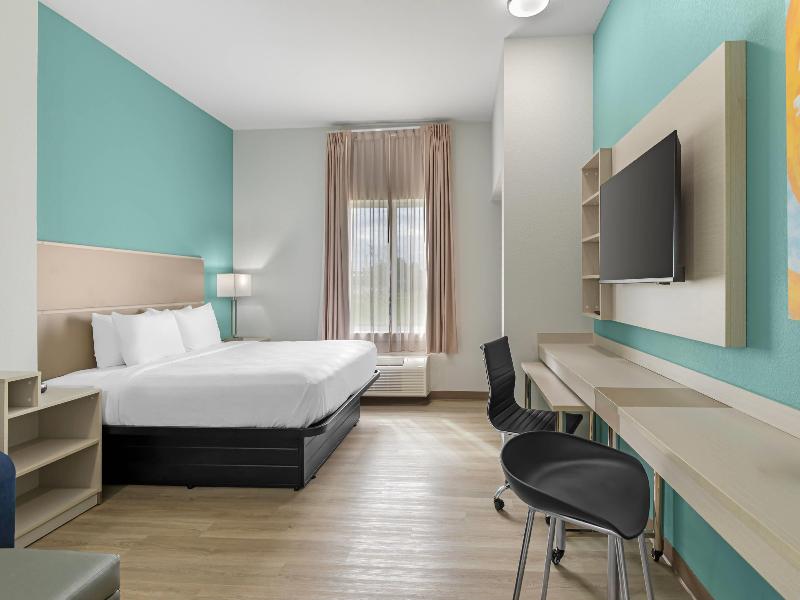 Mainstay Suites Chesapeake - Greenbrier image