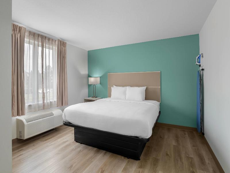 Mainstay Suites Chesapeake - Greenbrier image