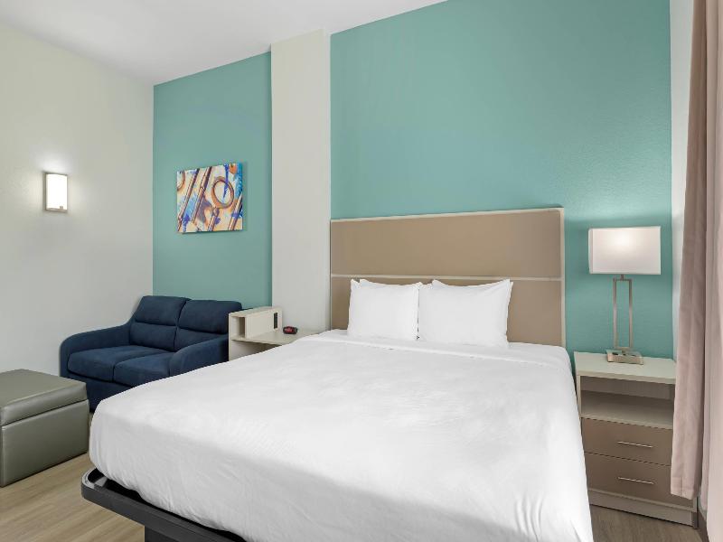 Mainstay Suites Chesapeake - Greenbrier image