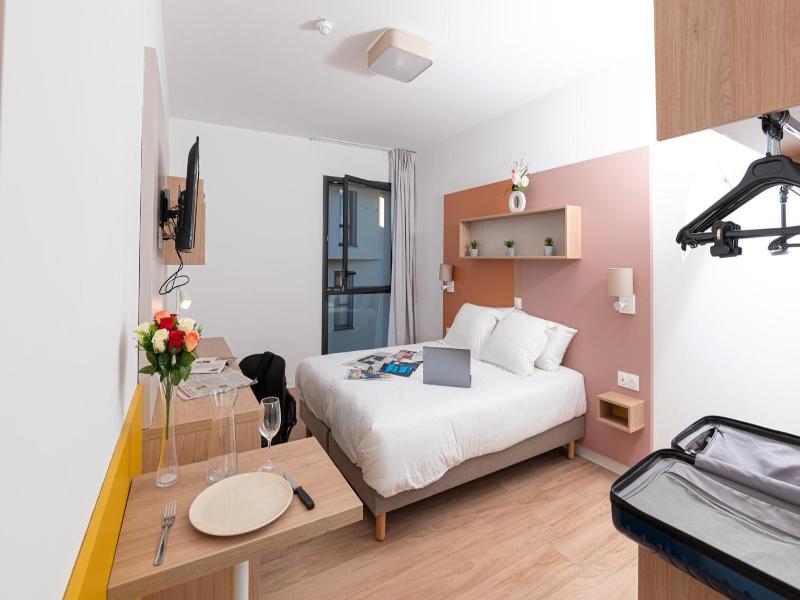 Apparthotel Le Hv B Toulon image