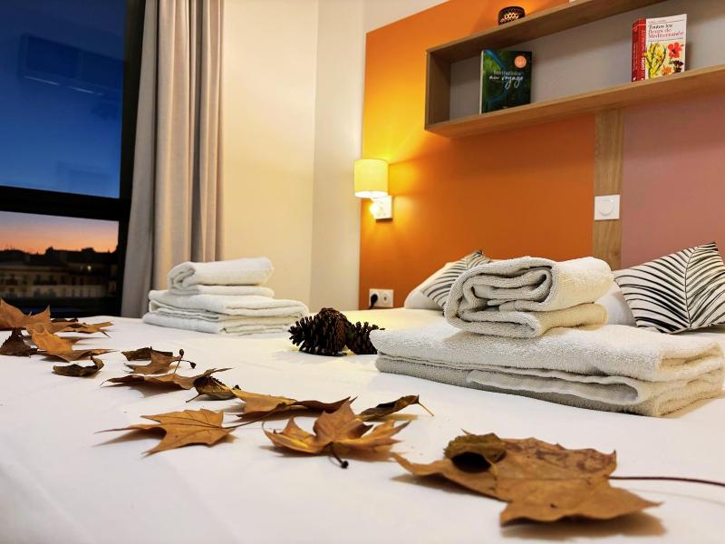 Apparthotel Le Hv B Toulon image