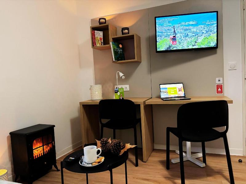Apparthotel Le Hv B Toulon image