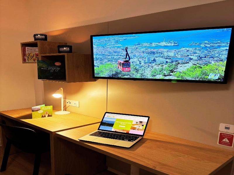 Apparthotel Le Hv B Toulon image