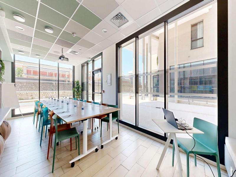 Apparthotel Le Hv B Toulon image