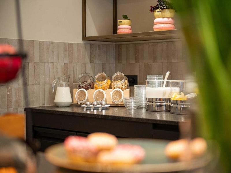Hotel Sabot D Or image