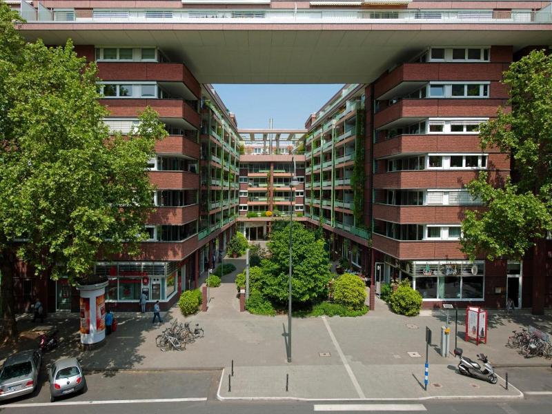 Residenz Am Dom Boardinghouse Apartments image