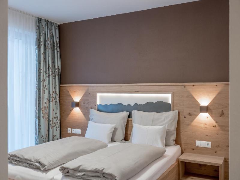 Hotel Mathiesn image
