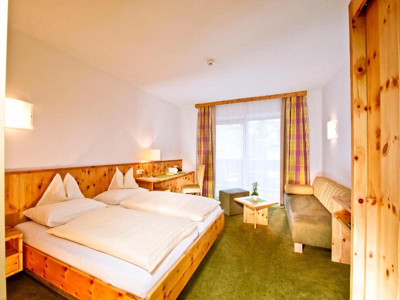 Hotel Mathiesn image