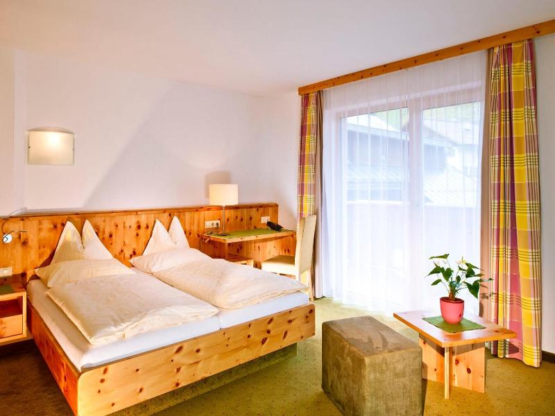 Hotel Mathiesn image