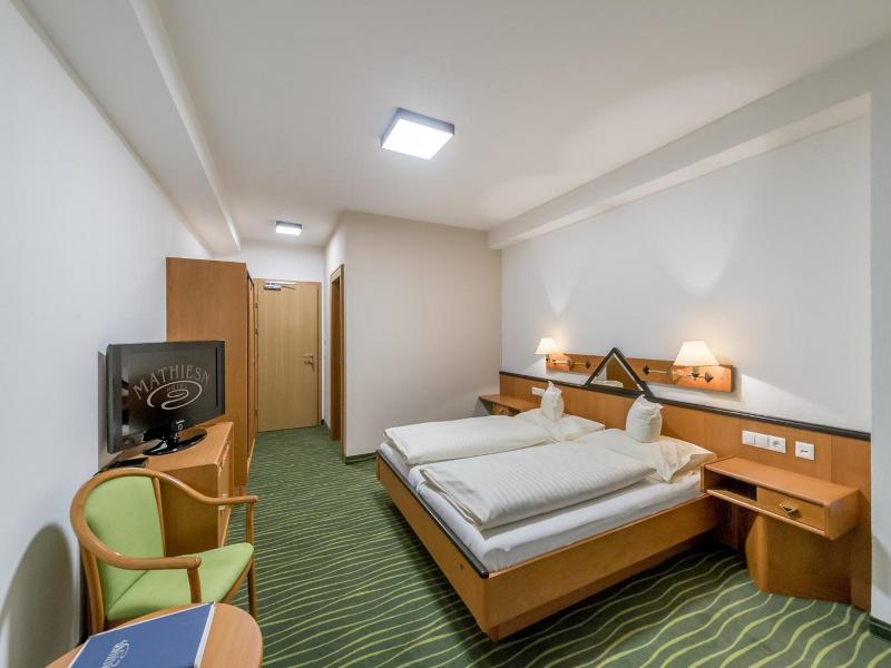 Hotel Mathiesn image