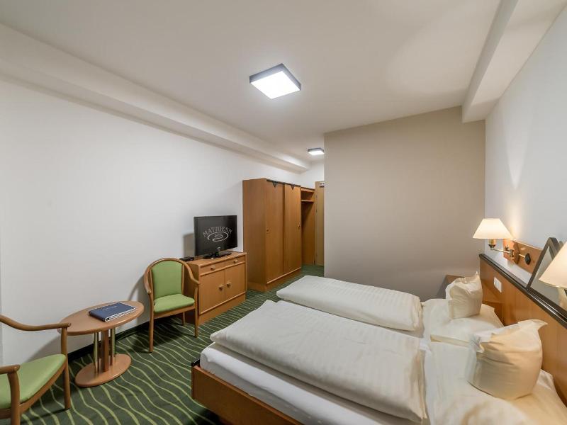 Hotel Mathiesn image